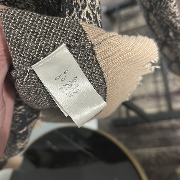 FATE size small distressed snake skin sweater. - Picture 5 of 5